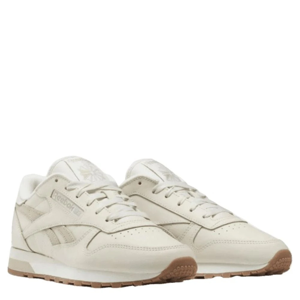 Reebok Women's Classic Leather In Alabaster/Modern Beige/Chalk 4 Reebok Women's Classic Leather In Alabaster/Modern Beige/Chalk - Image 2