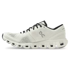 On Running Women's On Cloud X II - 40.99702 8 On Running Women's On Cloud X II - 40.99702 -Potomac River Running SHOP Small JPEG FW20 Cloud X White Black W Pack Shot 4