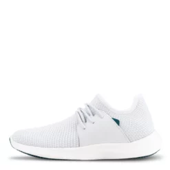 Vessi Women's Everyday Classic In Pearl White -Potomac River Running SHOP vs sheopw 1008 3 1100x