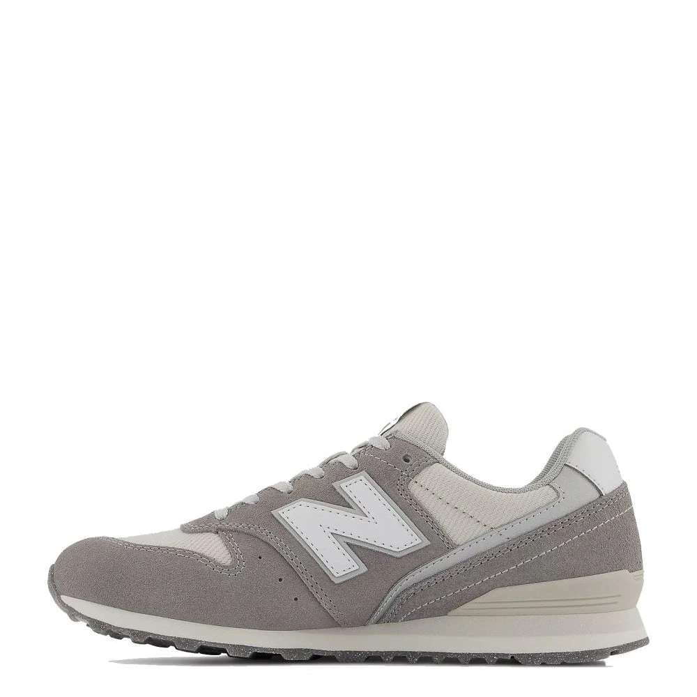 New Balance Women's 996v2 In Marblehead With Moonbeam 5 New Balance Women's 996v2 In Marblehead With Moonbeam - Image 3