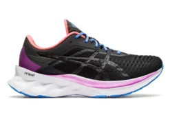 Women's ASICS Novablast - 1012A584.001